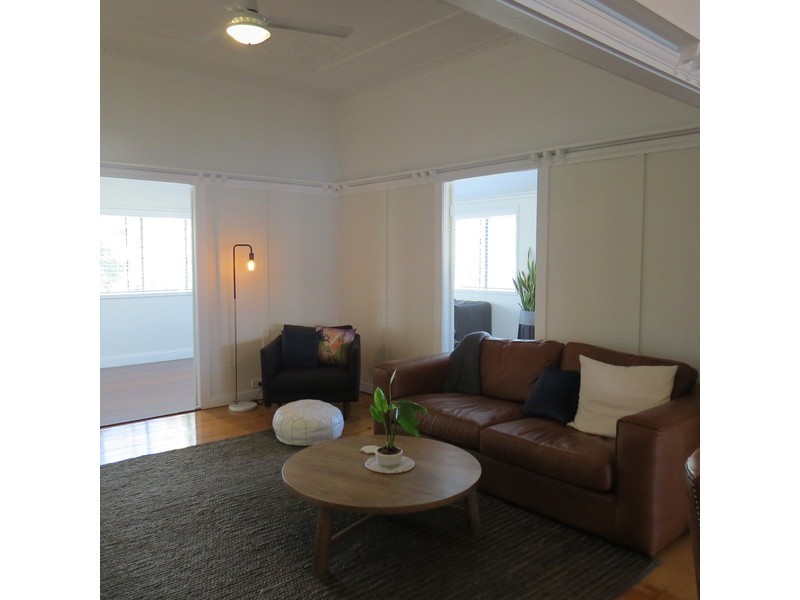 7 Penlington Street, The Range QLD 4700