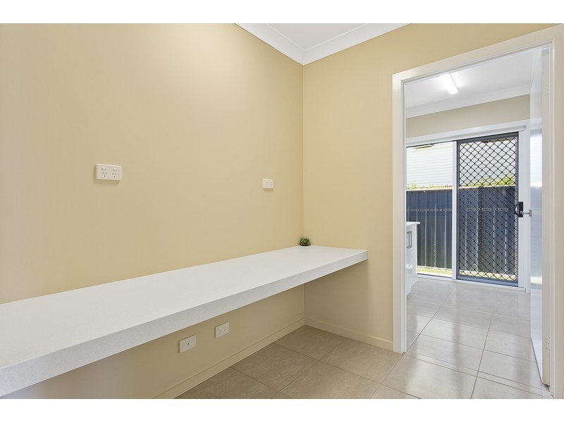 38 Luck Avenue, Wandal QLD 4700