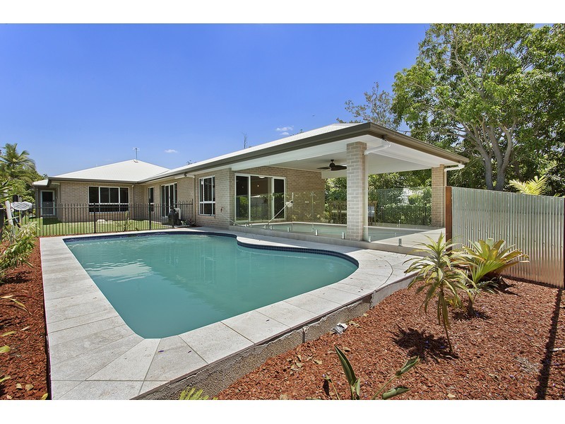 38 Luck Avenue, Wandal QLD 4700