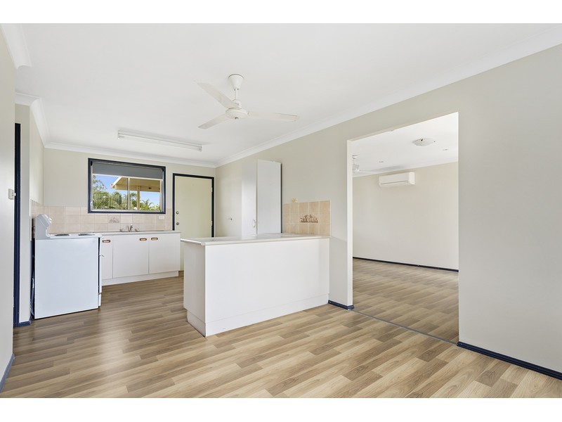 11 Col Cresent, Parkhurst QLD 4702