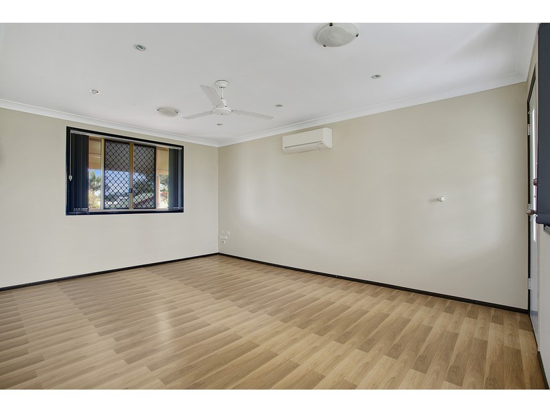 11 Col Cresent, Parkhurst QLD 4702