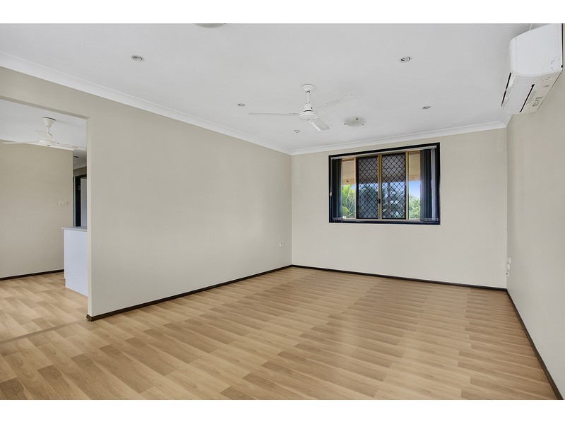 11 Col Cresent, Parkhurst QLD 4702