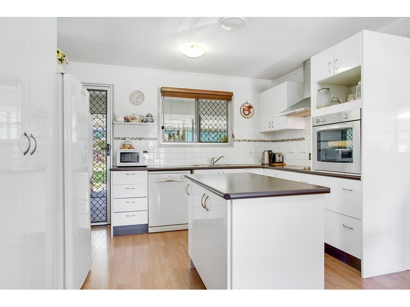166 Lion Creek Road, Wandal QLD 4700
