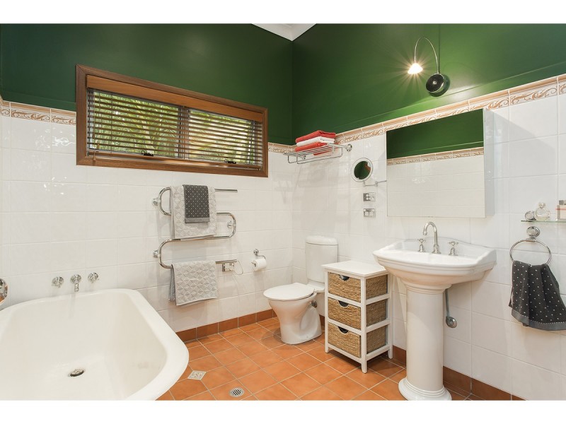 62 Wentworth Terrace, The Range QLD 4700