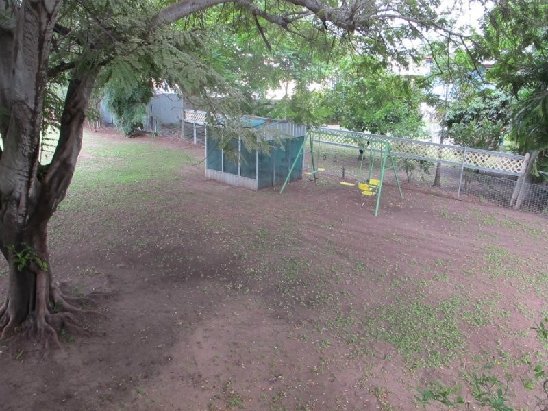 Wandal QLD 4700