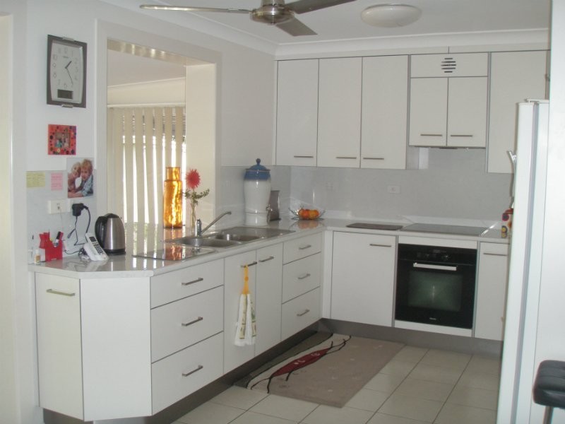 Kawana QLD 4701