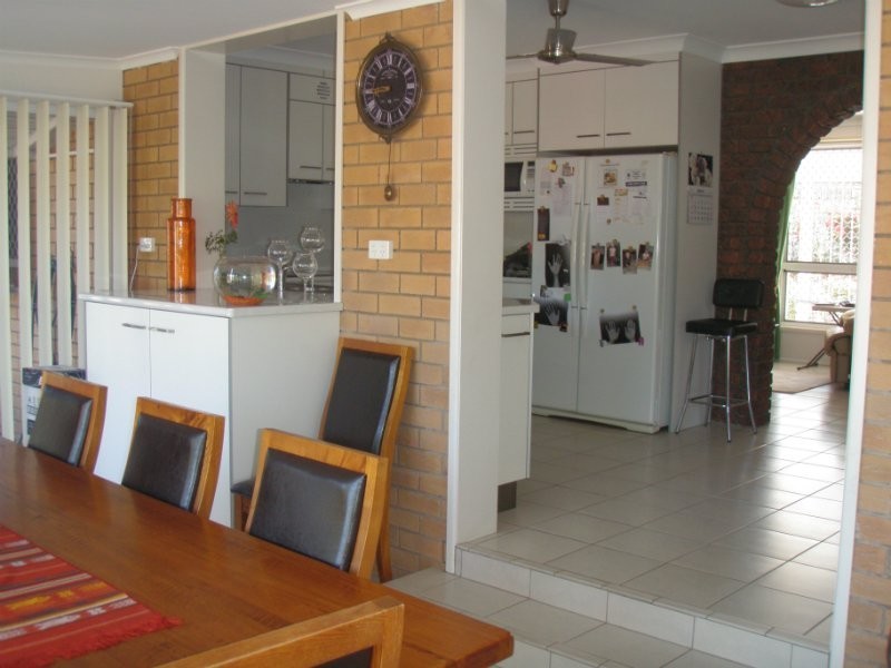 Kawana QLD 4701
