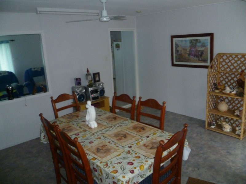 Park Avenue QLD 4701