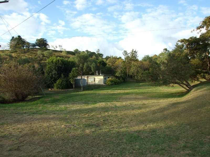 15 Coronation Drive, Mount Morgan QLD 4714