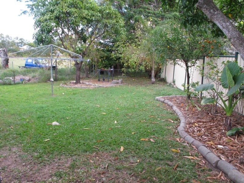 4 Naughton Street, Wandal QLD 4700