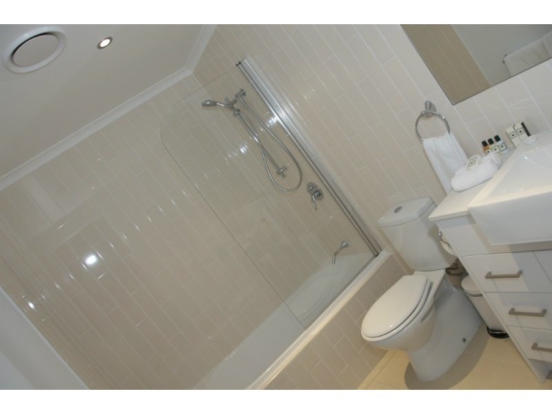 1201 102 Victoria Parade, Rockhampton City QLD 4700