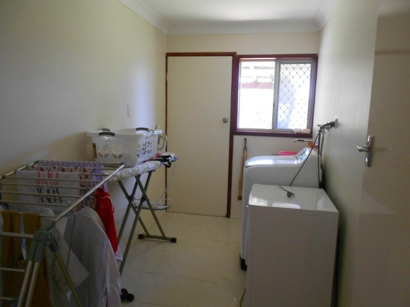 Park Avenue QLD 4701