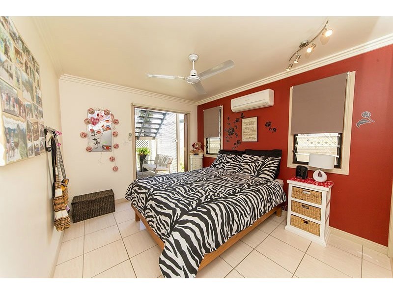 57 Spencer St, The Range QLD 4700