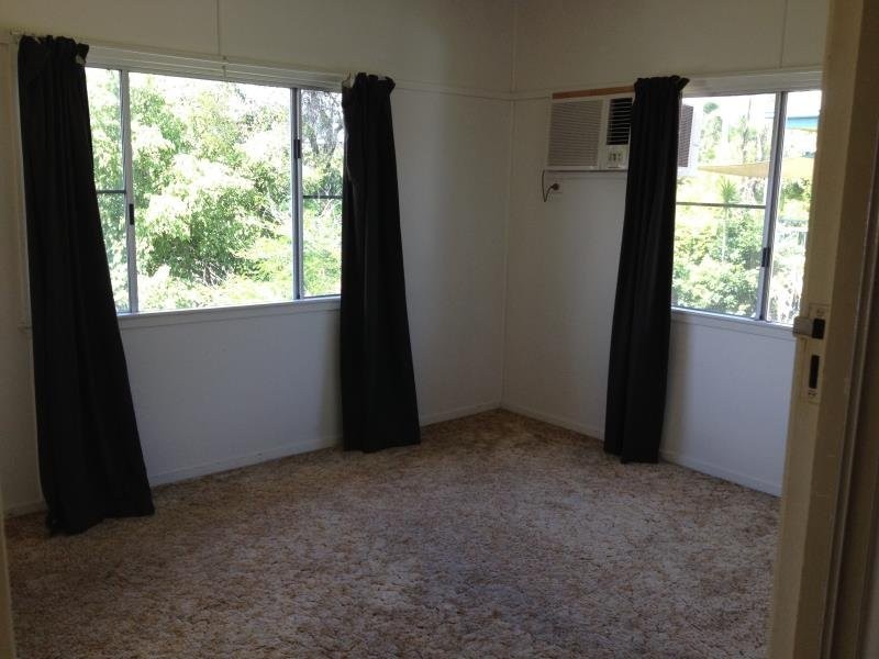 Park Avenue QLD 4701