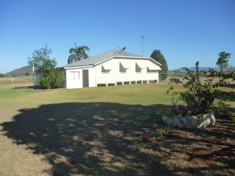 126 Heaslip Rd, Barmoya QLD 4703