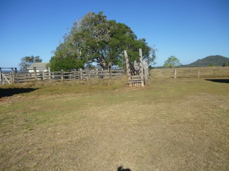 126 Heaslip Rd, Barmoya QLD 4703