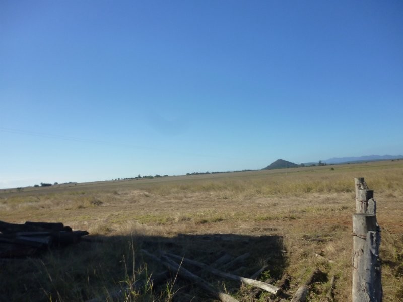 126 Heaslip Rd, Barmoya QLD 4703