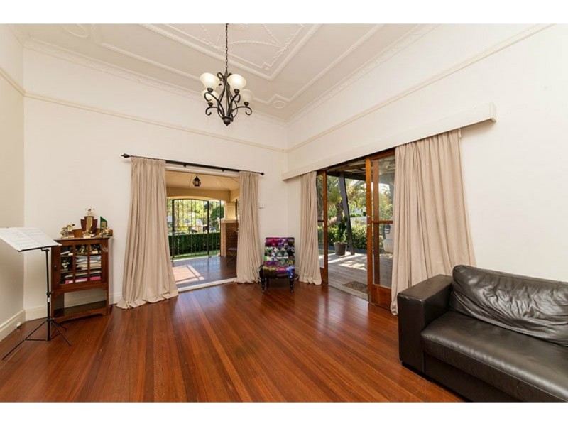 12 Boisy Street, Wandal QLD 4700