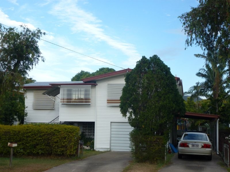 Berserker QLD 4701