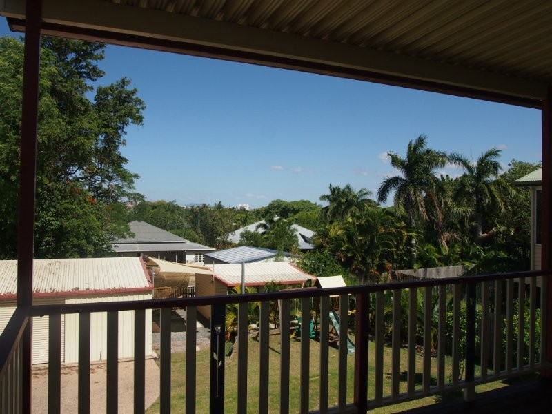 Wandal QLD 4700