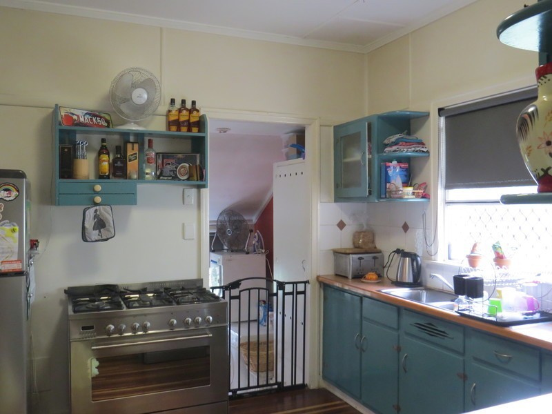 9 Spencer Street, The Range QLD 4700