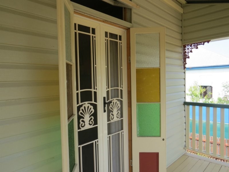 64 Separation St, Allenstown QLD 4700