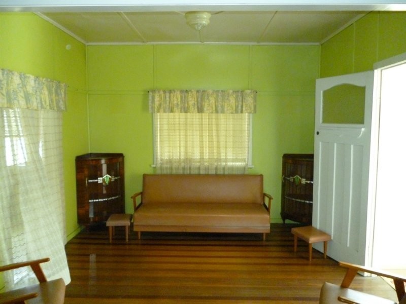 Park Avenue QLD 4701