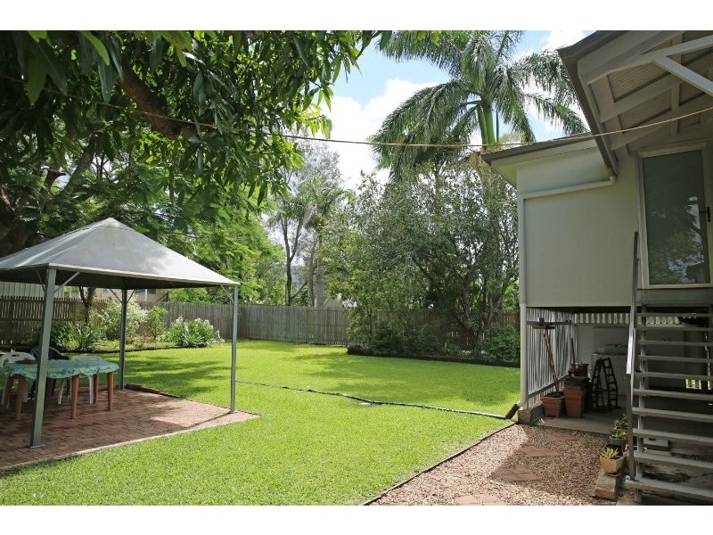 Berserker QLD 4701