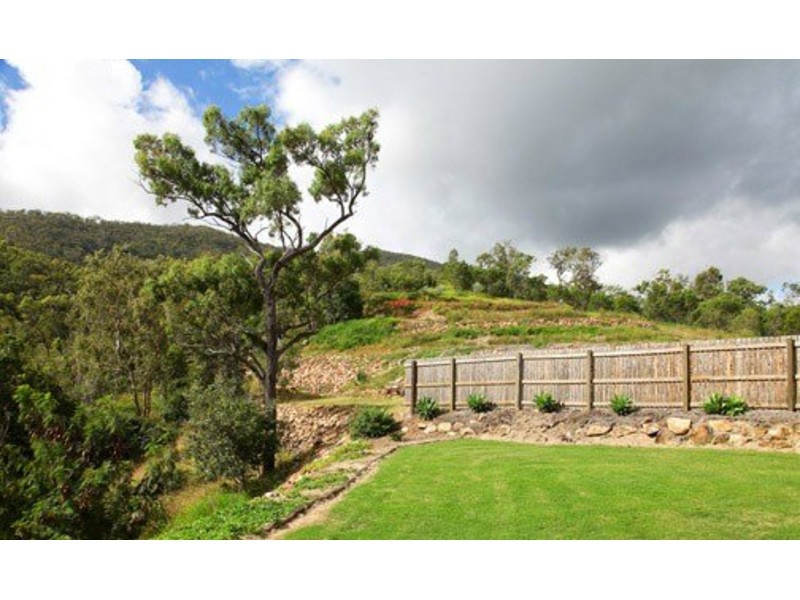 5 Vanderspek Place, Frenchville QLD 4701