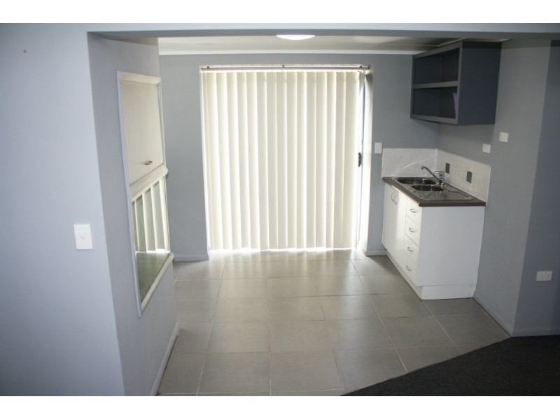 280 Pattemore Street, Kawana QLD 4701