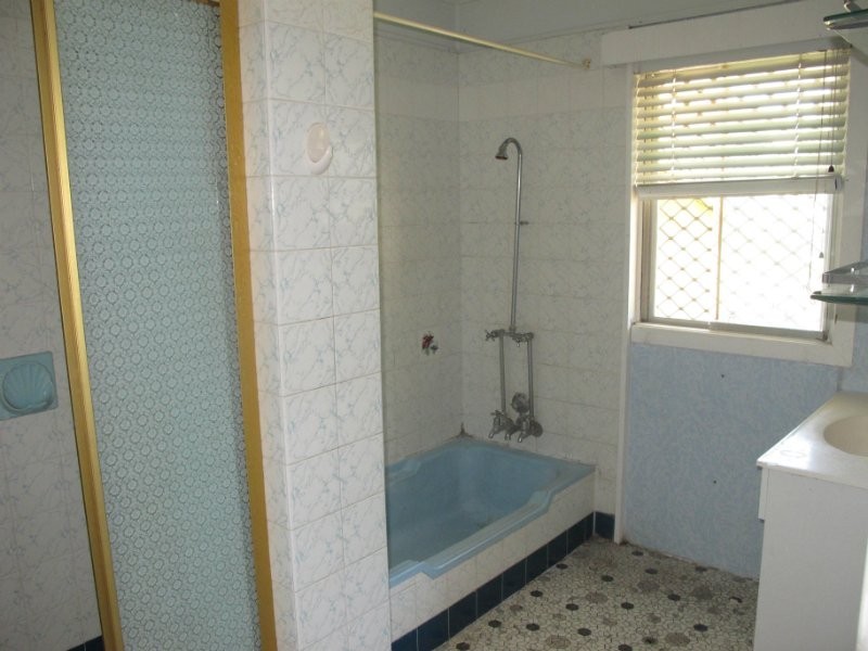 The Range QLD 4700