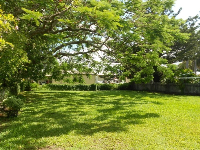 159 Lakes Creek Road, Berserker QLD 4701