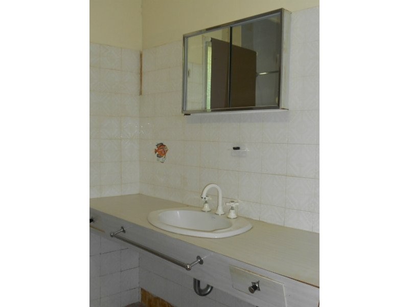 Park Avenue QLD 4701