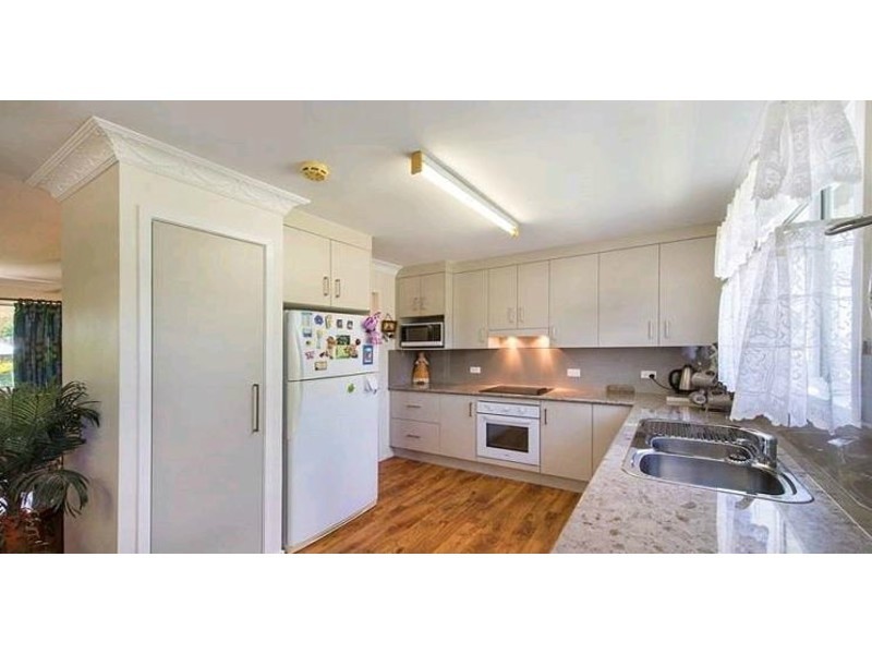 363 Reid Road, Alton Downs QLD 4702