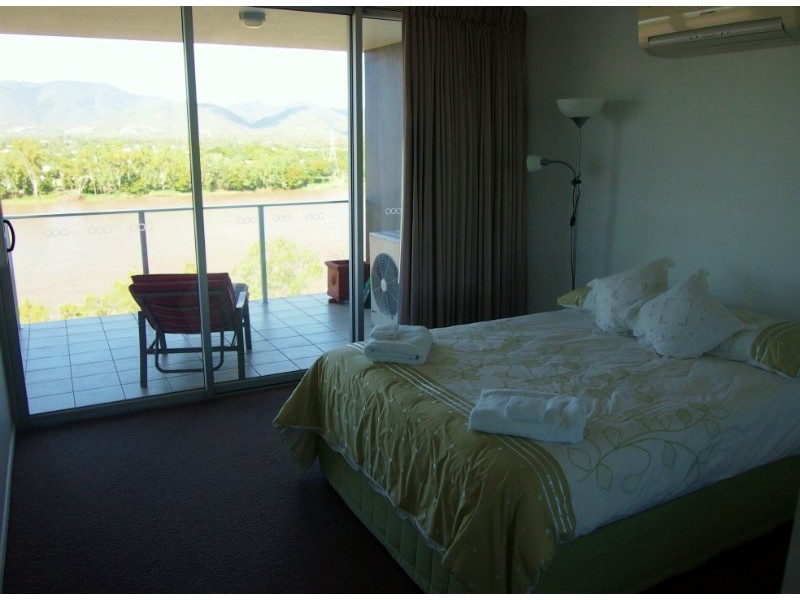 805/102 Victoria Parade, Rockhampton City QLD 4700