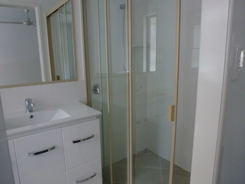 30 Price Avenue, Kawana QLD 4701