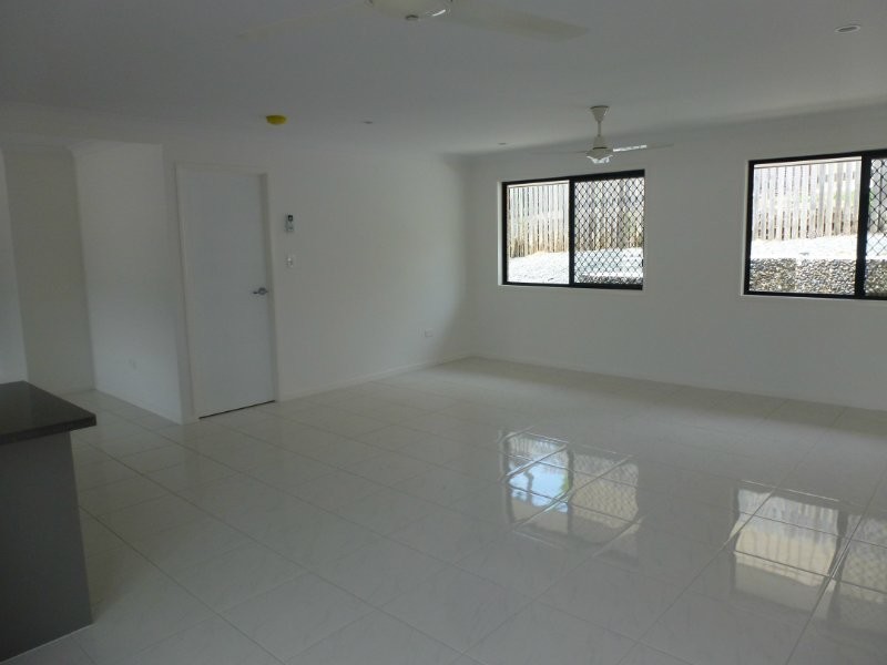 30 Price Avenue, Kawana QLD 4701