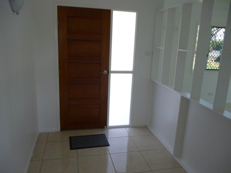 4 Cochrane Place, Kawana QLD 4701