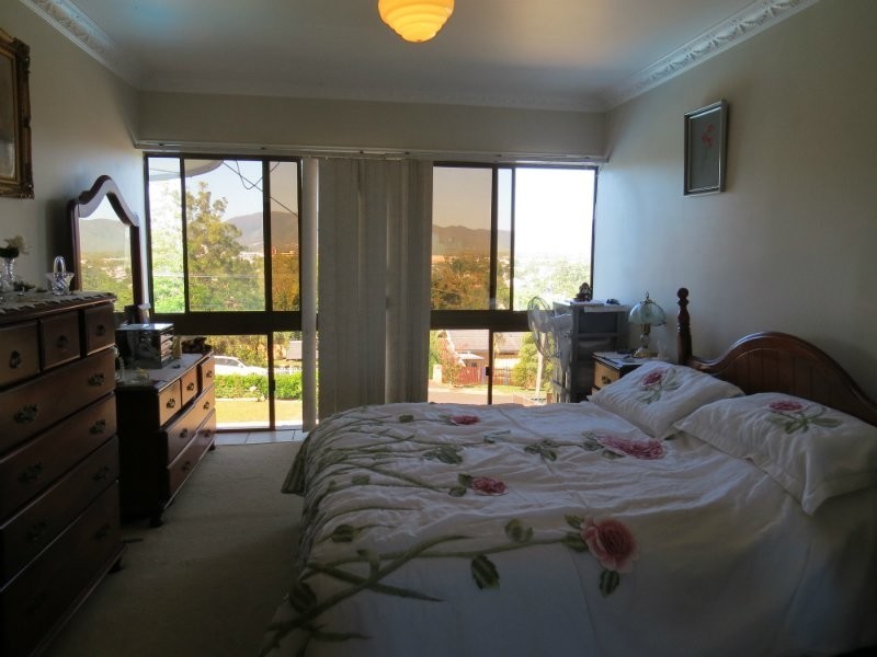 18 Athelstane Street, The Range QLD 4700