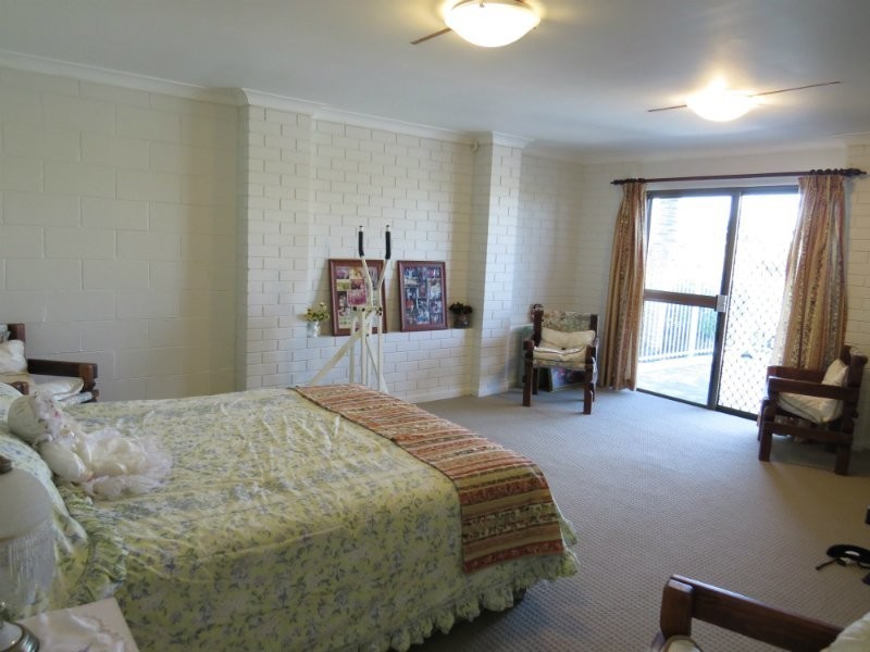 18 Athelstane Street, The Range QLD 4700