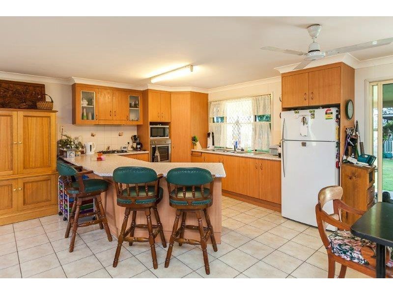64930 Bruce Highway, Yaamba QLD 4704
