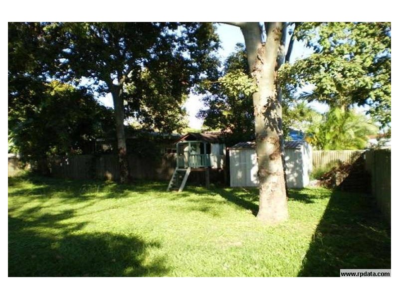 Park Avenue QLD 4701