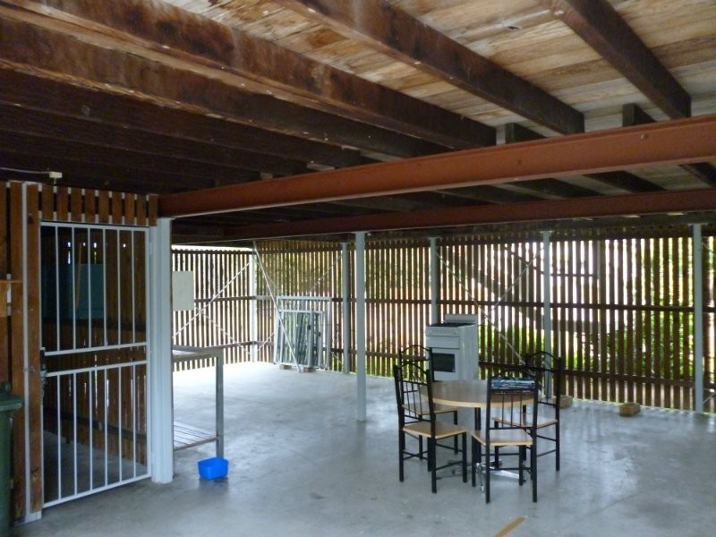 23 Armstrong Street, Berserker QLD 4701