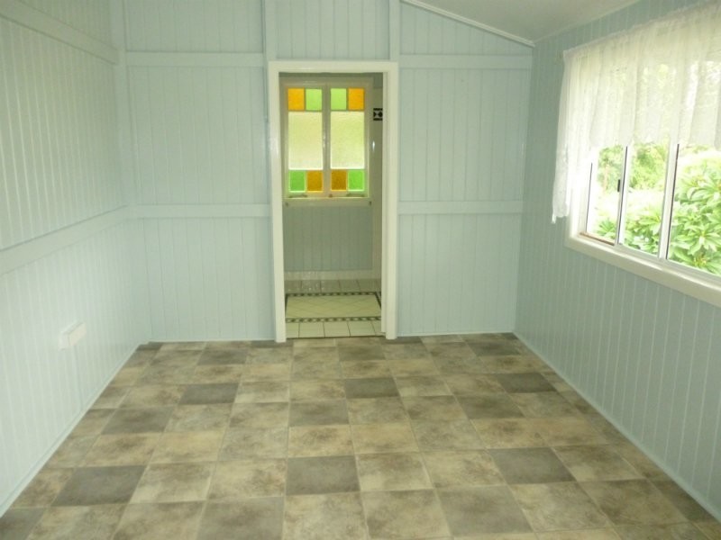 23 Armstrong Street, Berserker QLD 4701