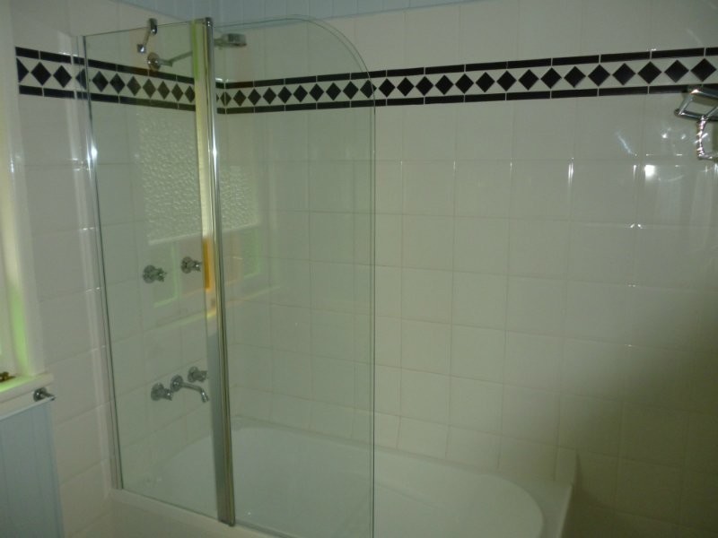 23 Armstrong Street, Berserker QLD 4701