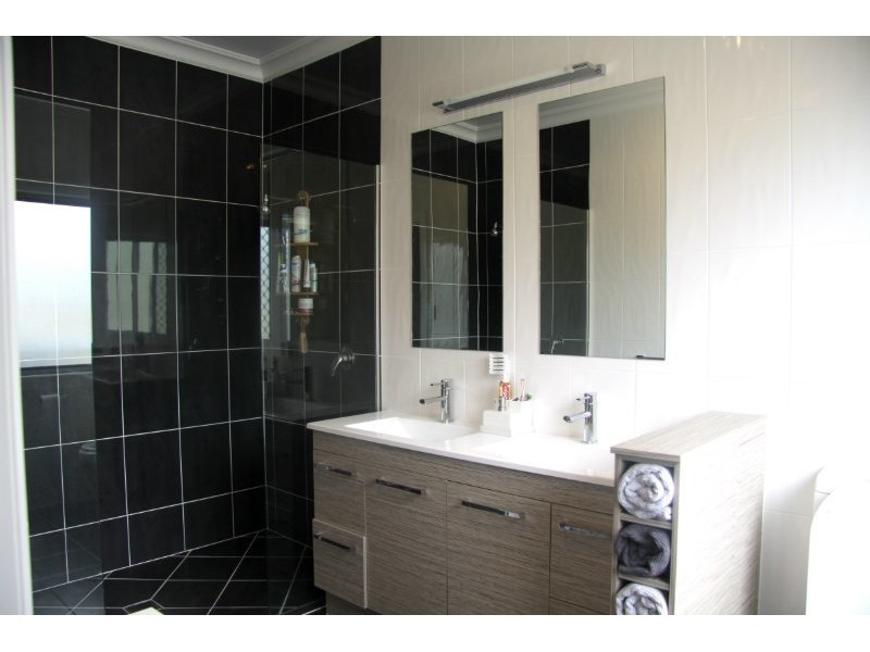 12 Richmont Drive, Bouldercombe QLD 4702