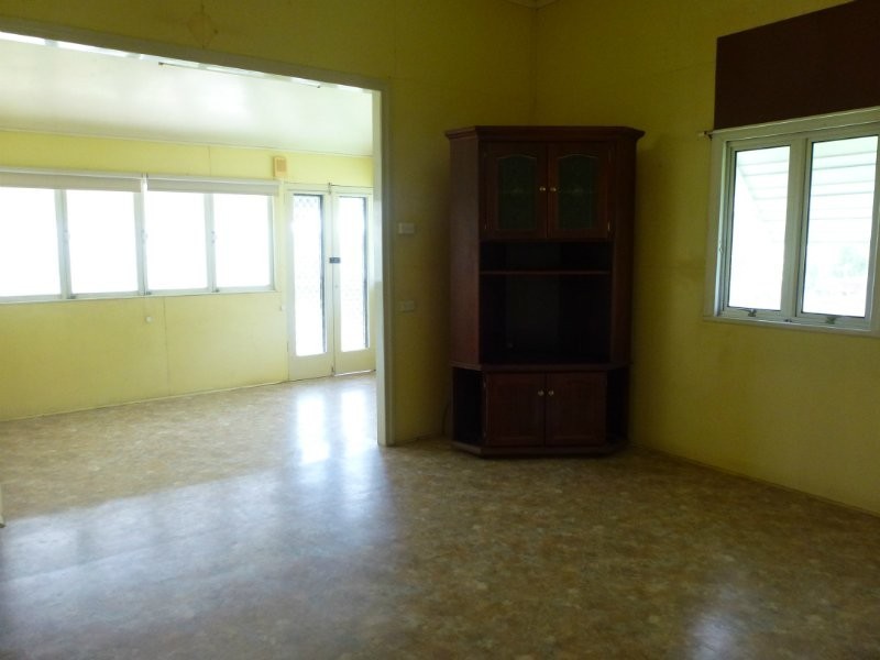 Park Avenue QLD 4701