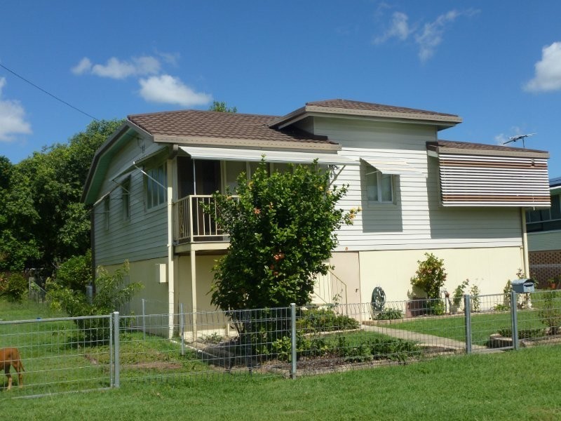Park Avenue QLD 4701