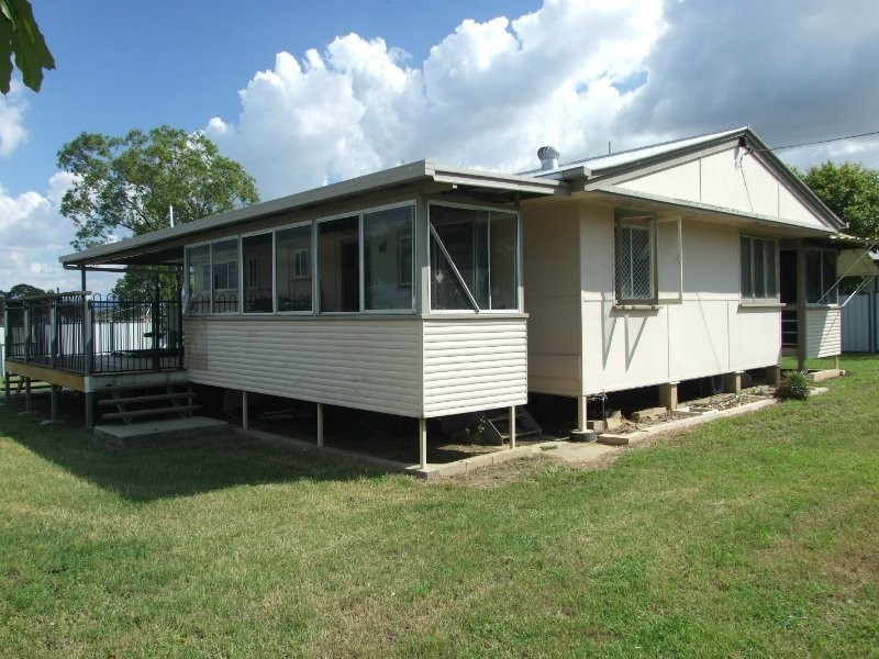 11 Toonda Street, Bajool QLD 4699