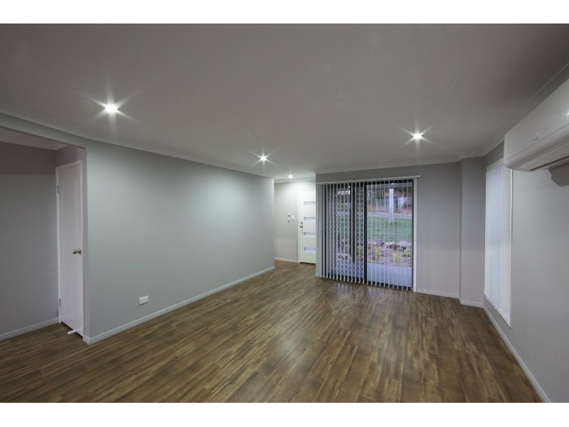 18b Lavarack St, The Range QLD 4700